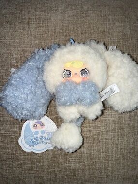 Zaza Baby plush Keychain - Cream & Light Blue bubble